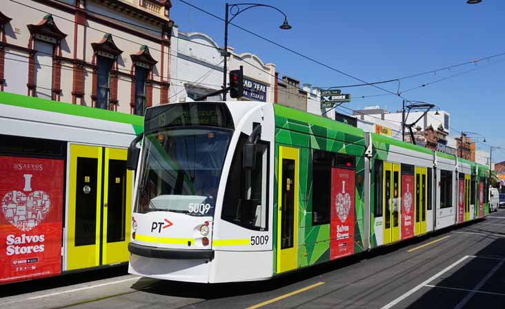 Yarra Trams Siemens Combino 5002